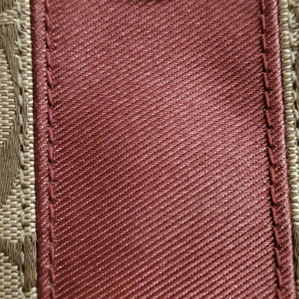 Coach wristlet - Picture 2 of 6